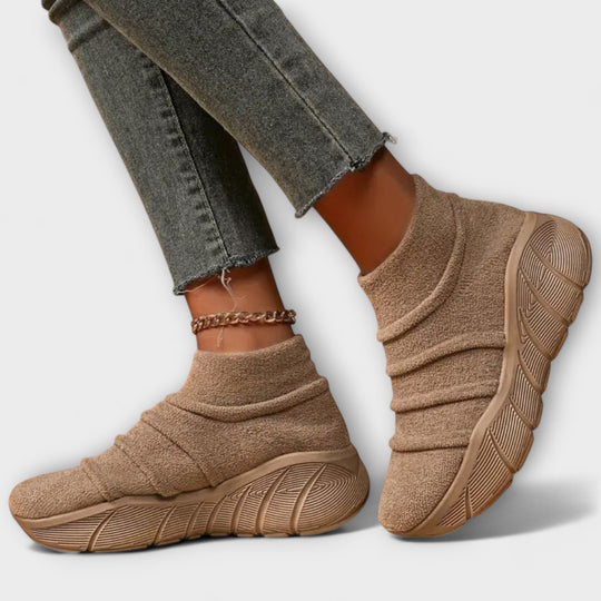 BEQUEME LAUFSCHUHE - ULTIMATIVER KOMFORT, BEI JEDEM SCHRITT -