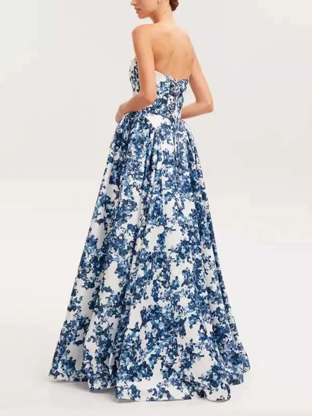 AITANA – ELEGANTES DESIGN FÜR JEDEN ANLASS