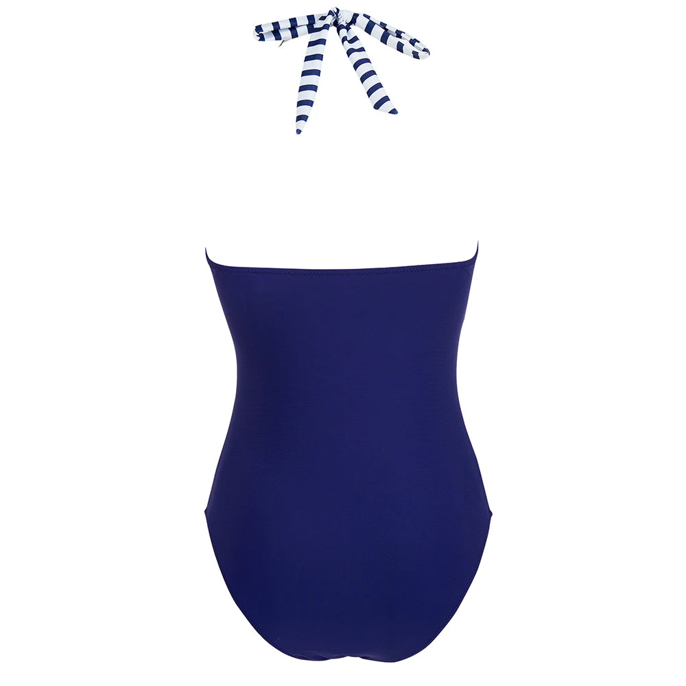 DAVIA – ELEGANTER HALTERNECK STIL