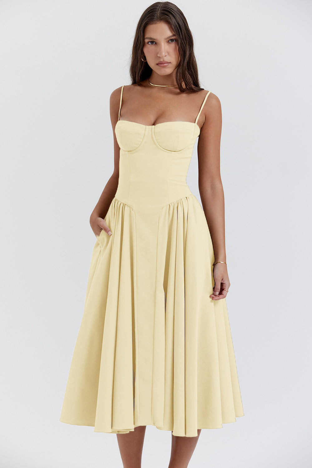 KIKI – ELEGANTES RETRO-DESIGN