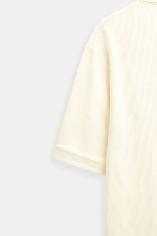 WOLLSTRUKTUR POLO T-SHIRT – ELEGANTES DESIGN FÜR JEDEN ANLASS