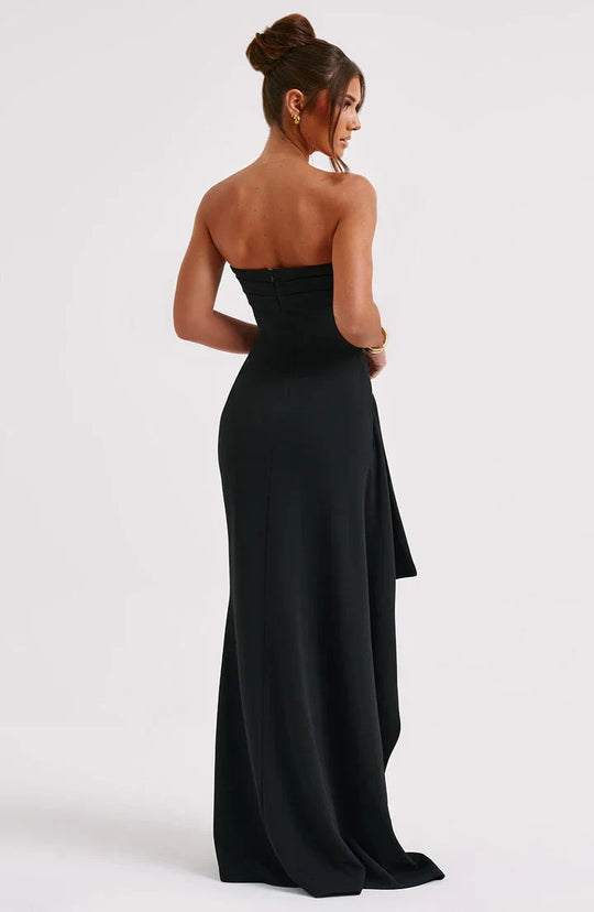 STACY – ELEGANTES SCHULTERFREIES DESIGN