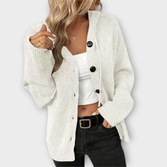 Strickjacke mit Knöpfen