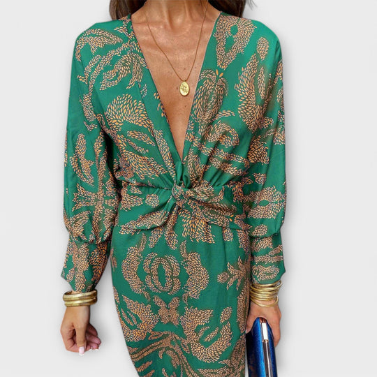 Elegantes Kleid mit langen Ärmeln