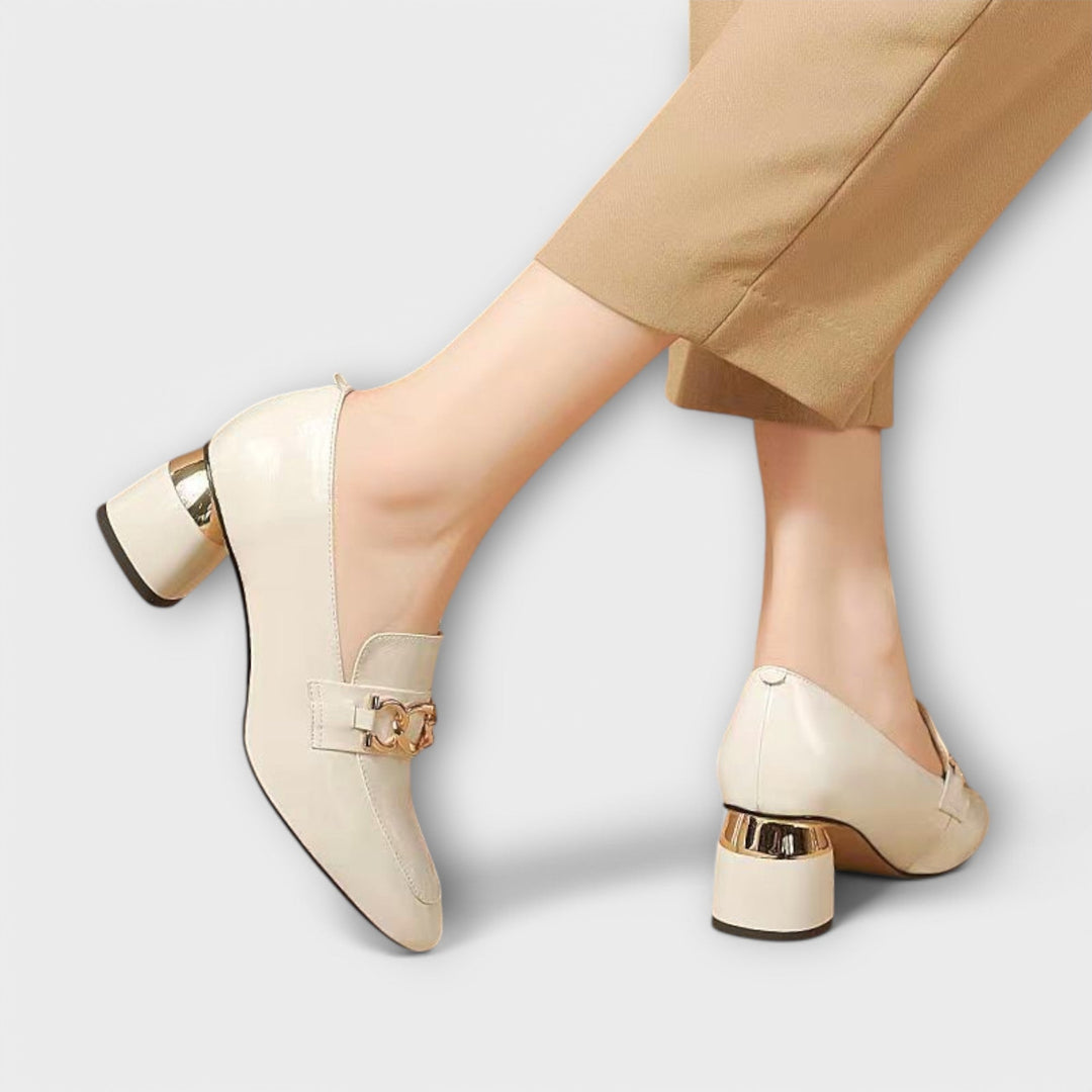 ELEGANTE UND VERFEINERTE HALBSCHUHE - ELEGANZ, KOMFORT, STIL -