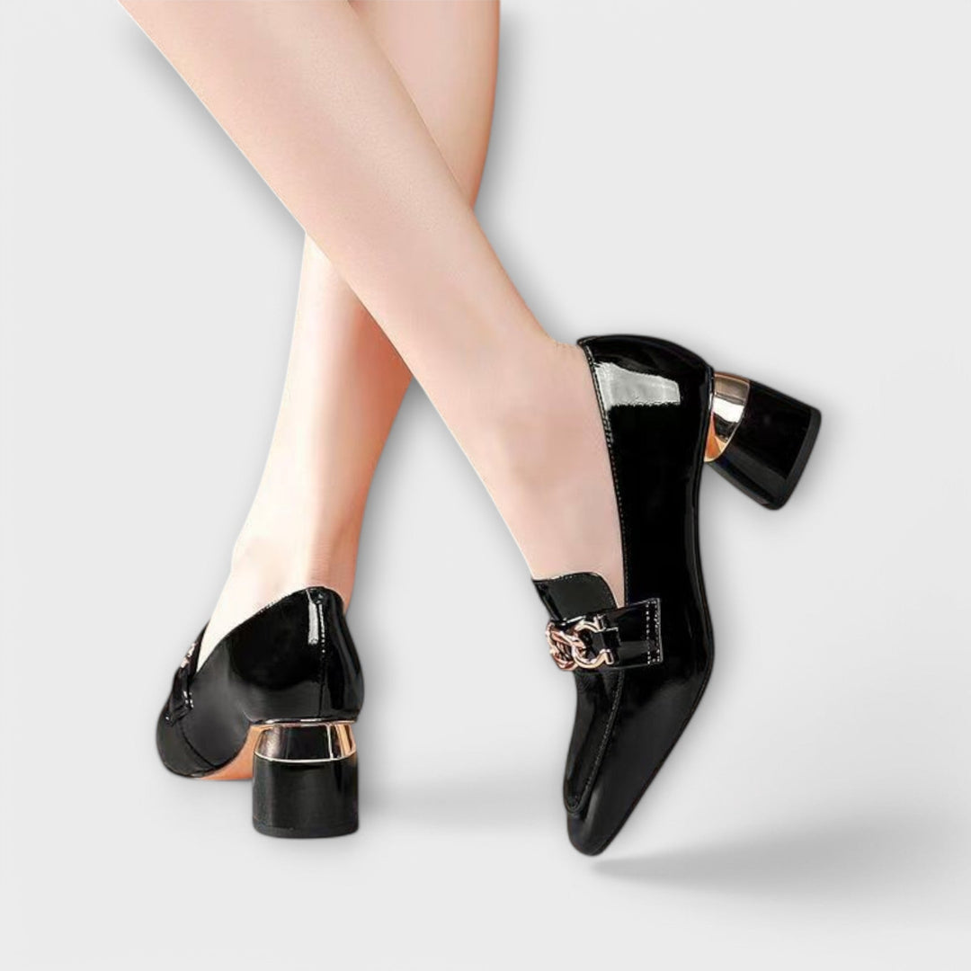 ELEGANTE UND VERFEINERTE HALBSCHUHE - ELEGANZ, KOMFORT, STIL -