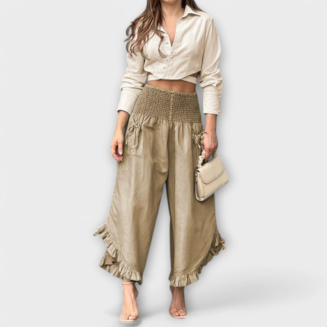 Lässige Leinenhose mit modischen Falten