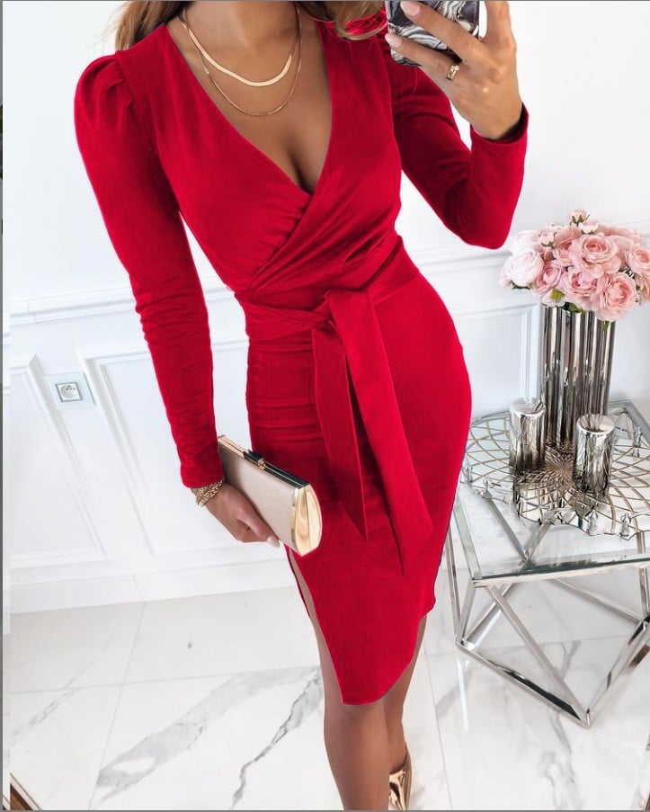CAITLYN – ELEGANTES MIDI-KLEID DESIGN