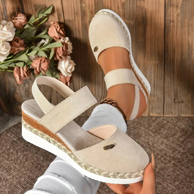 BRENDA ORTHOPÄDISCHE SANDALEN – KOMFORT FÜR FÜSSE