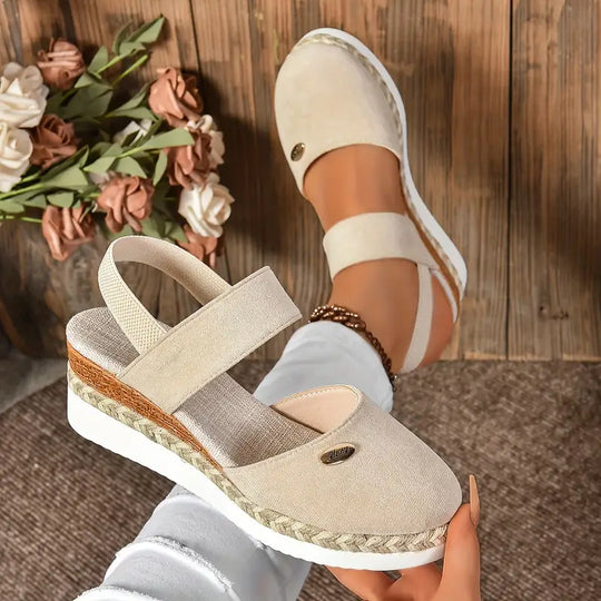BRENDA ORTHOPÄDISCHE SANDALEN – KOMFORT FÜR FÜSSE