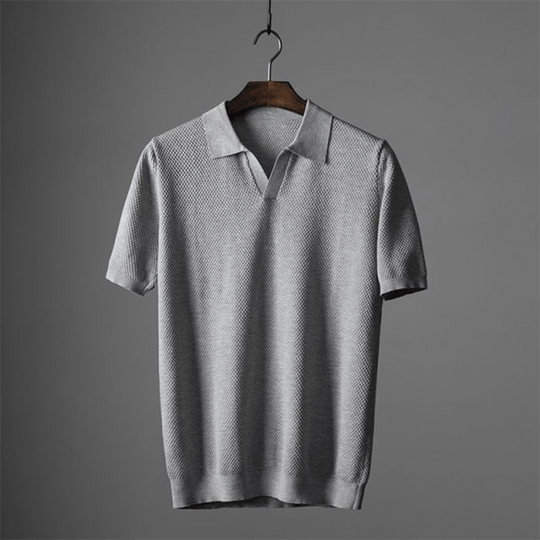 POLOSHIRT MIT KURZEN ÄRMELN – ELEGANT KOMFORTABEL VIELSEITIG