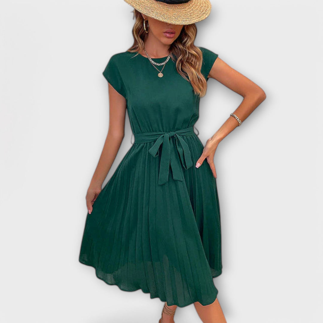 CLAIRE – ELEGANTES PLISSEE DESIGN