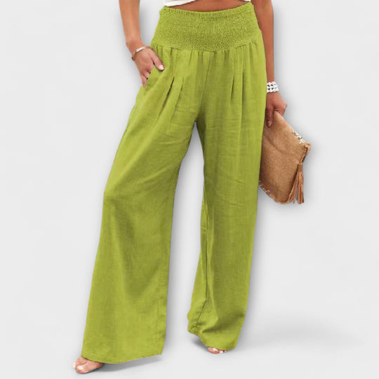 JULIE – LEICHTE ELEGANTE PASSFORM