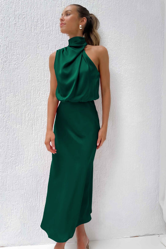 LYDIA – ELEGANTES HALTERNECK DESIGN