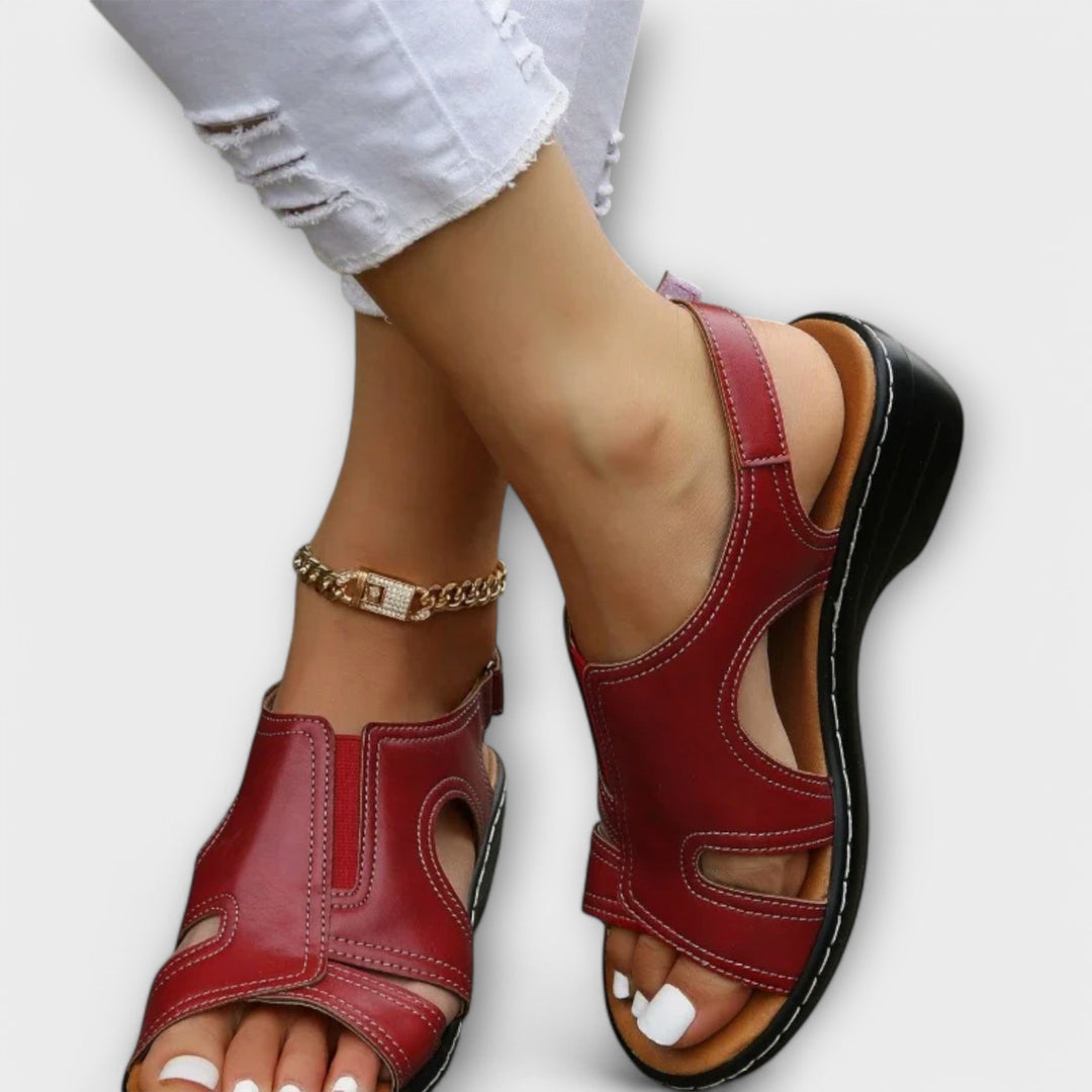 Christina - Orthopädische Leder Sandalen mit Komfortabsatz