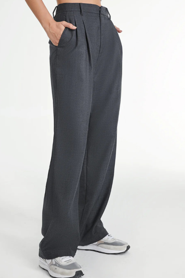 AERELLE – BEQUEME SCHNEIDERHOSE FÜR ALLE