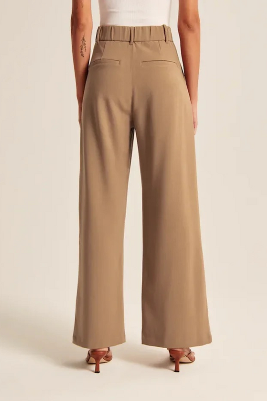 AERELLE – BEQUEME SCHNEIDERHOSE FÜR ALLE