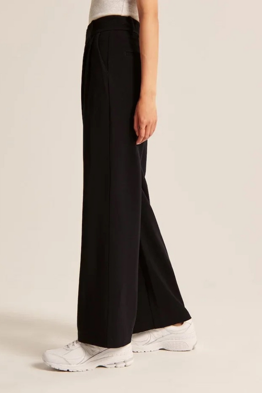 AERELLE – BEQUEME SCHNEIDERHOSE FÜR ALLE
