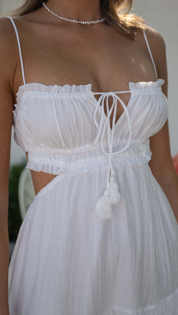 ZOLA – ELEGANTES SOMMERKLEID FÜR JEDEN ANLASS
