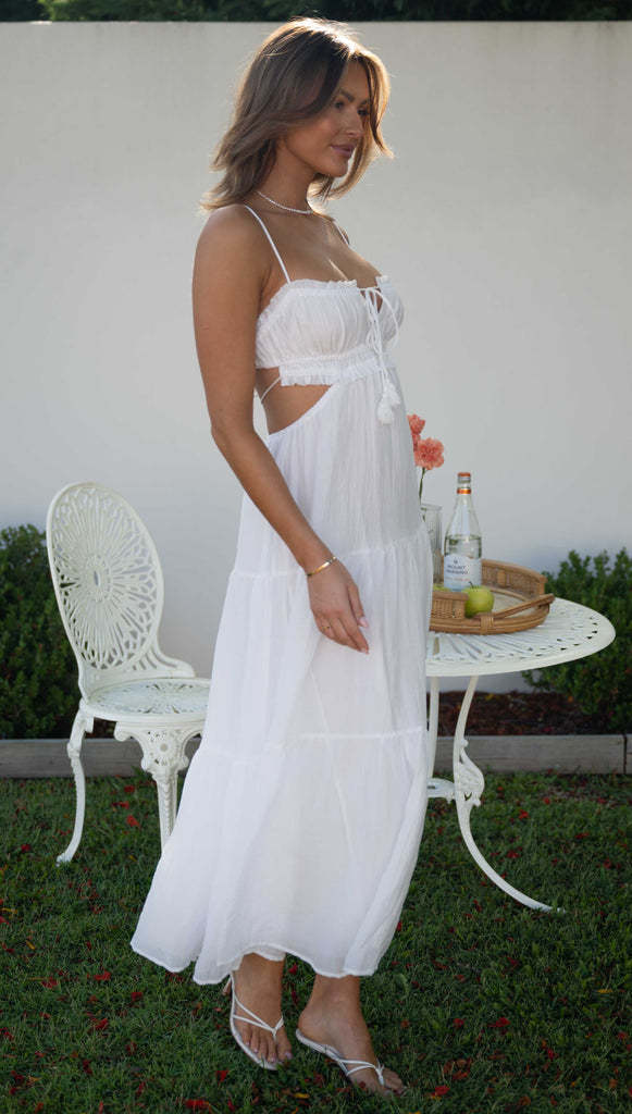 ZOLA – ELEGANTES SOMMERKLEID FÜR JEDEN ANLASS