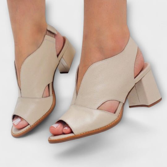ORPHEA – ELEGANT, HOCH, KOMFORTABEL -