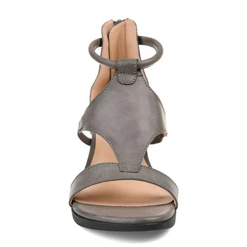 LEILA ORTHOPÄDISCHE SANDALEN – KOMFORT FÜR FÜSSE