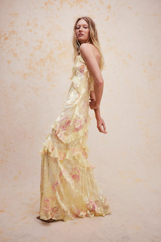 AMANDA – ELEGANTES SOMMERKLEID FÜR JEDEN ANLASS