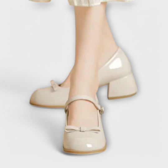 MARY JANE HAKKEN SCHUHE – CLASSIC, COMFORTABLE, STYLISH