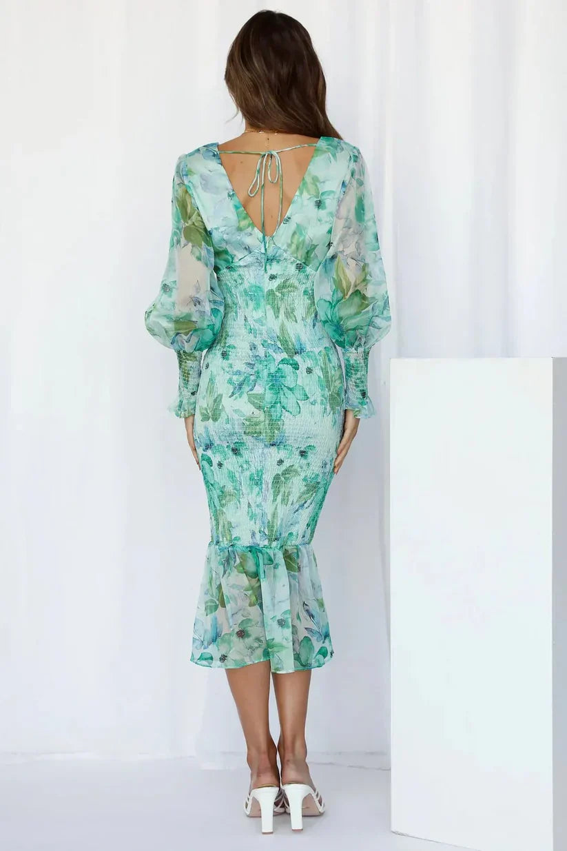 MILLIE – ELEGANTES BLUMENMUSTER TRÄGT KOMFORT