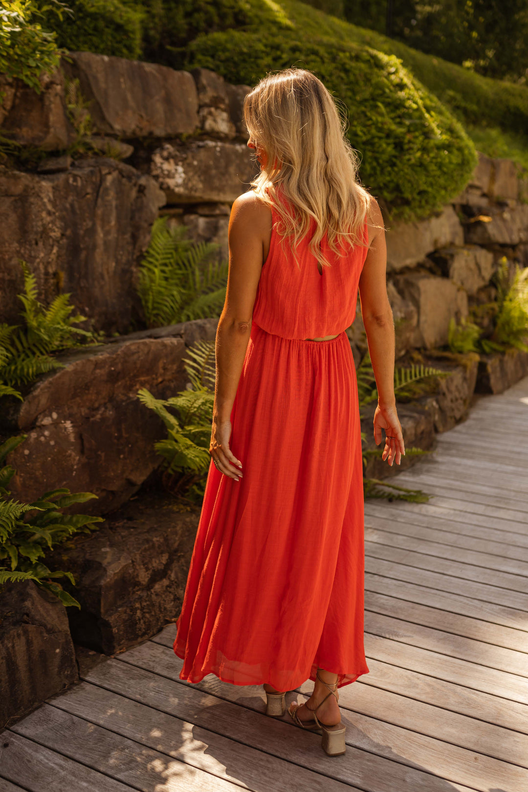 LISA™ – SOMMERLICHES ORANGE DESIGN