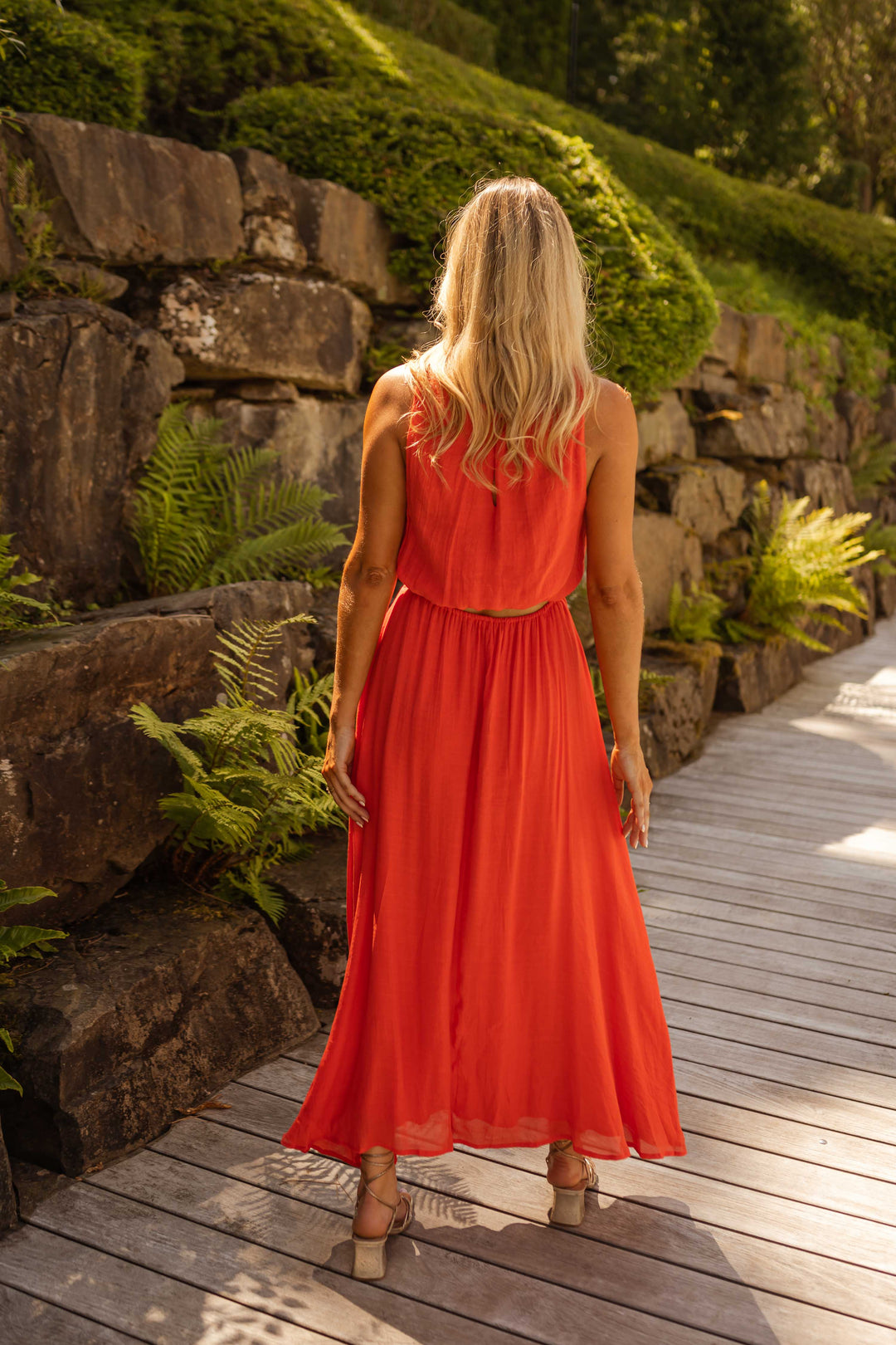 LISA™ – SOMMERLICHES ORANGE DESIGN