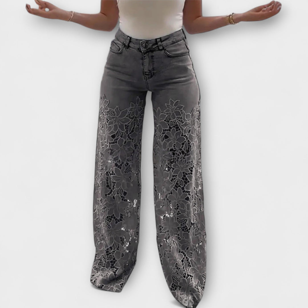 JENNIE - TRENDIGE SPITZEN-PATCHWORK-JEANS